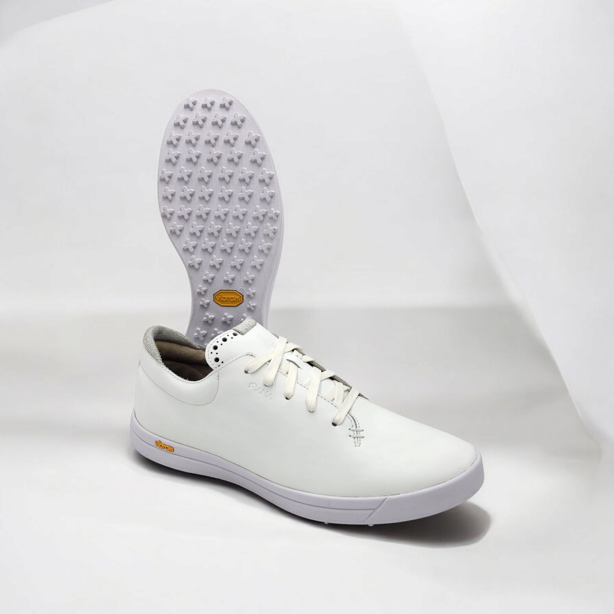 Women's Golf Shoes - Athalonz